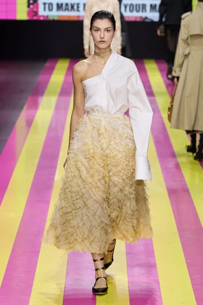 Look 47